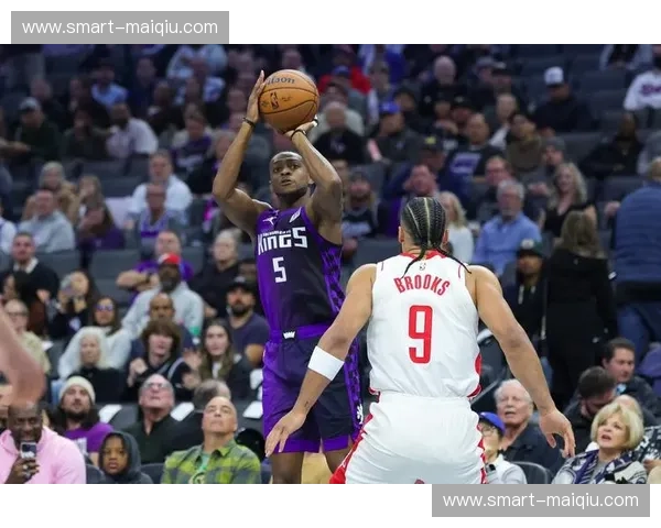 火箭vs灰熊回放：一场激情碰撞，重温赛场上的闪光时刻